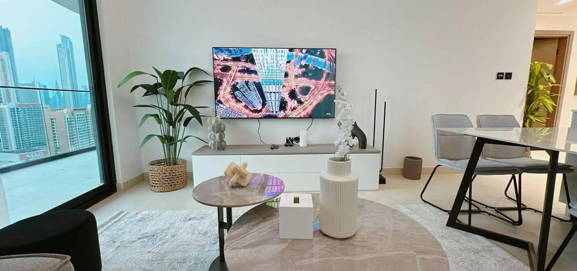 Premium 2Br Apartment With Burj Khalifa View ドバイ